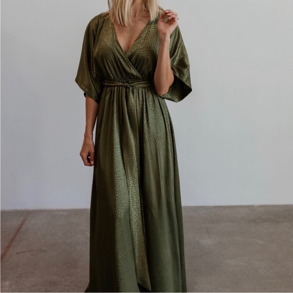 Elegant Olive Green Maxi Dress